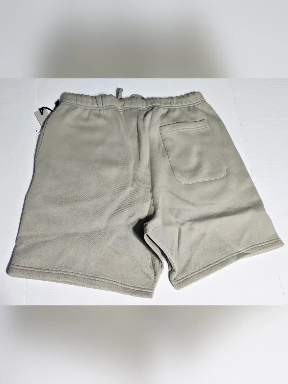 Fear of God Essentials Fleece Shorts Moss Green Men's Medium NWT Drawstring